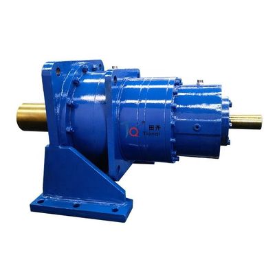 Reductor helicoidal cilíndrico 3600rpm industrial del engranaje cónico DIN6 para el poder Tranmission
